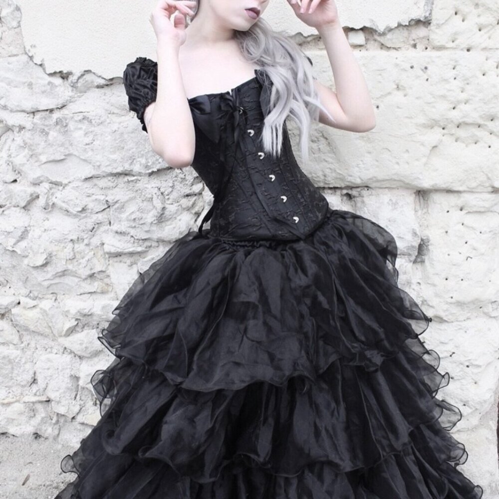 DevilNight (UK) Black Cap Sleeves Gothic Corset Long Ball Prom Party Gown